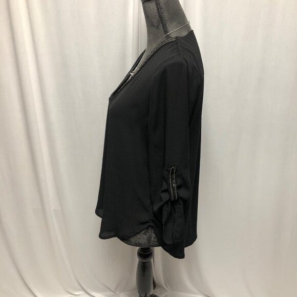 My Michelle Top Womens Medium Black Silver Metallic Sheer V Neck Long Sleeve - Picture 3 of 6